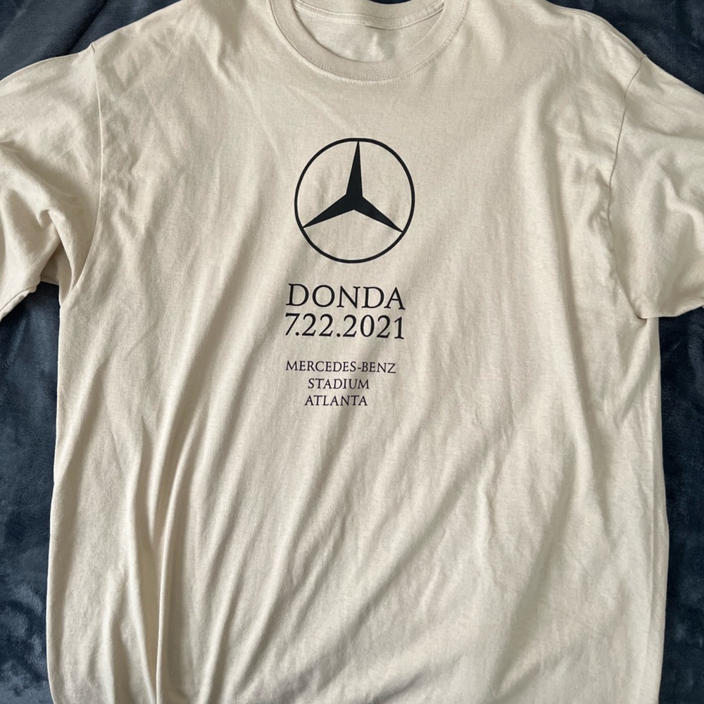 Donda concert Tshirt sz xl